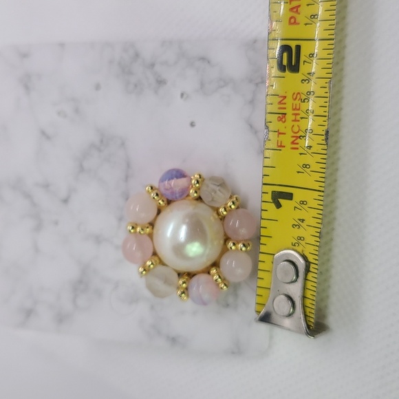 Elegant Fuax Pearl and Pink Beaded flower Earrings vintage style - Picture 14 of 17